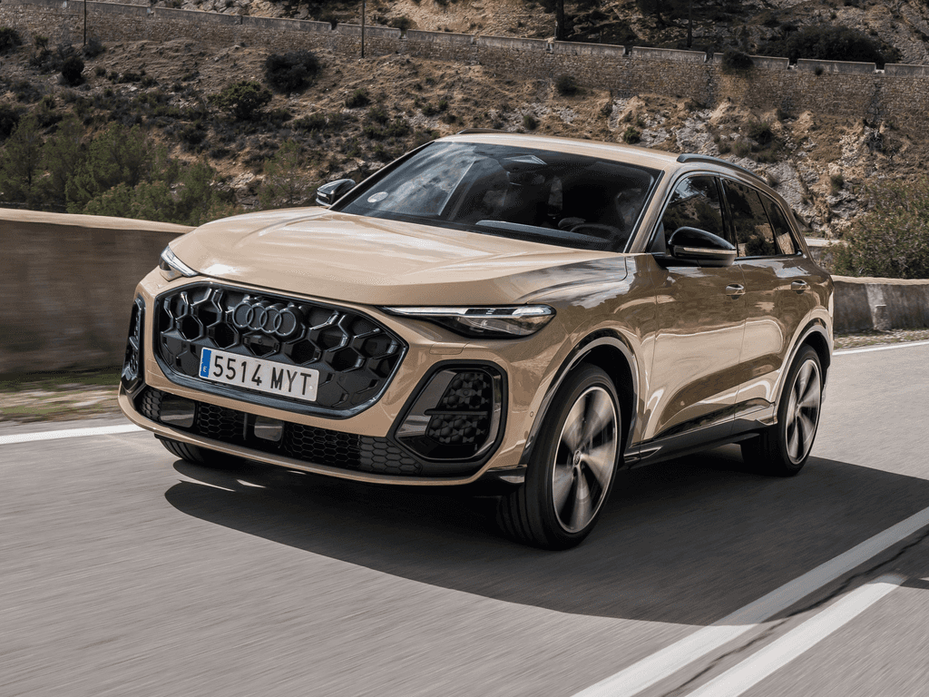 Bagagerumsmatta för Audi Q5 GU 2025