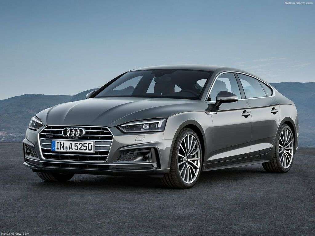 Bagagerumsmatta för Audi A5 F5A 2017 - 2024