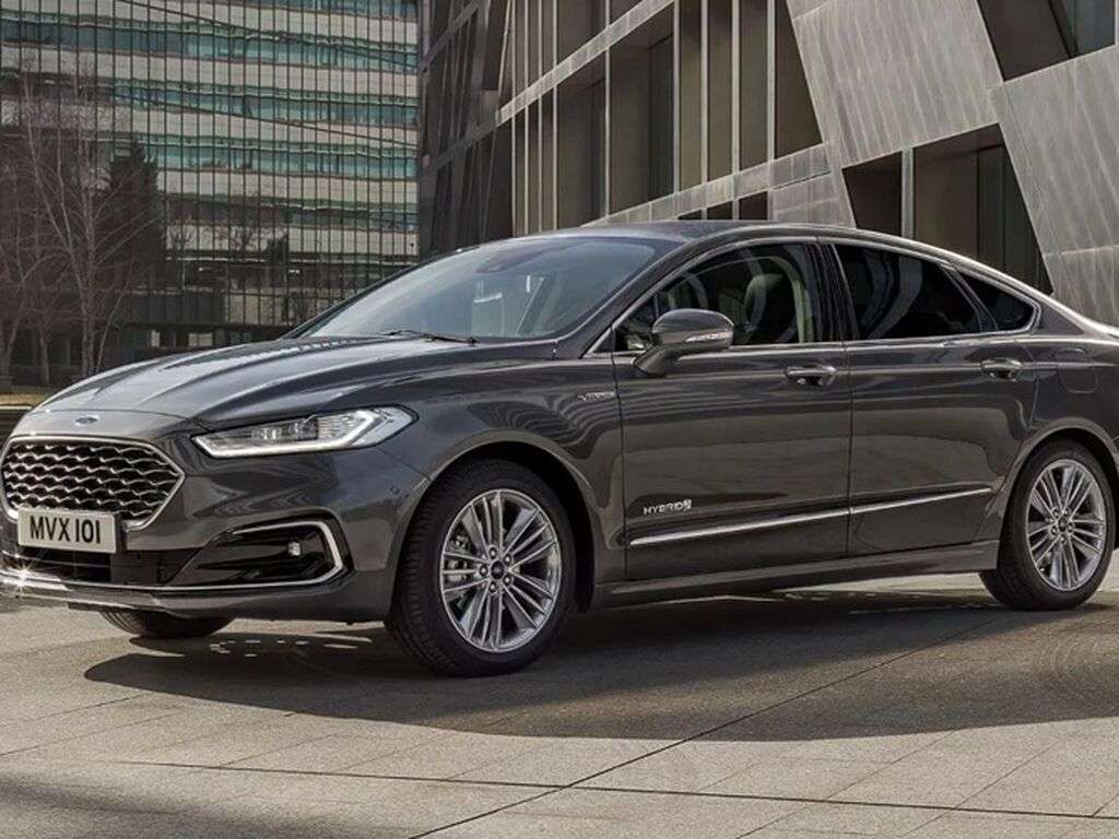 Bagagerumsmatta för Ford Mondeo 2019 - 2022