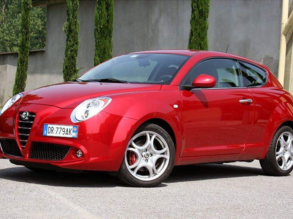 Bilmattor för Alfa Romeo Mito 2008 - 2018