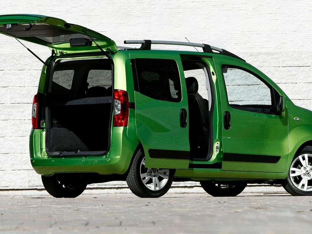 Bilmattor för Fiat Qubo 2008 - 2016