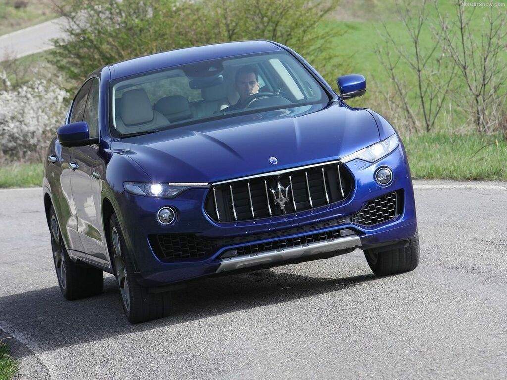 Bilmattor för Maserati Levante 2016 - 2024