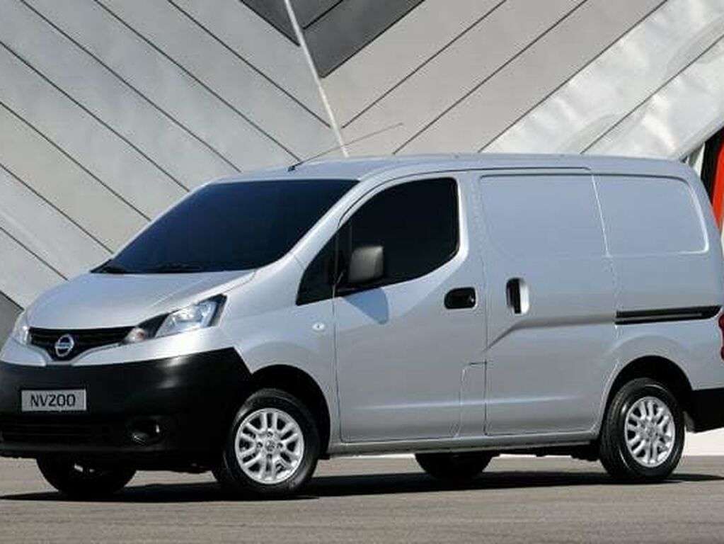 Bilmattor för Nissan NV200 2009 - 2021