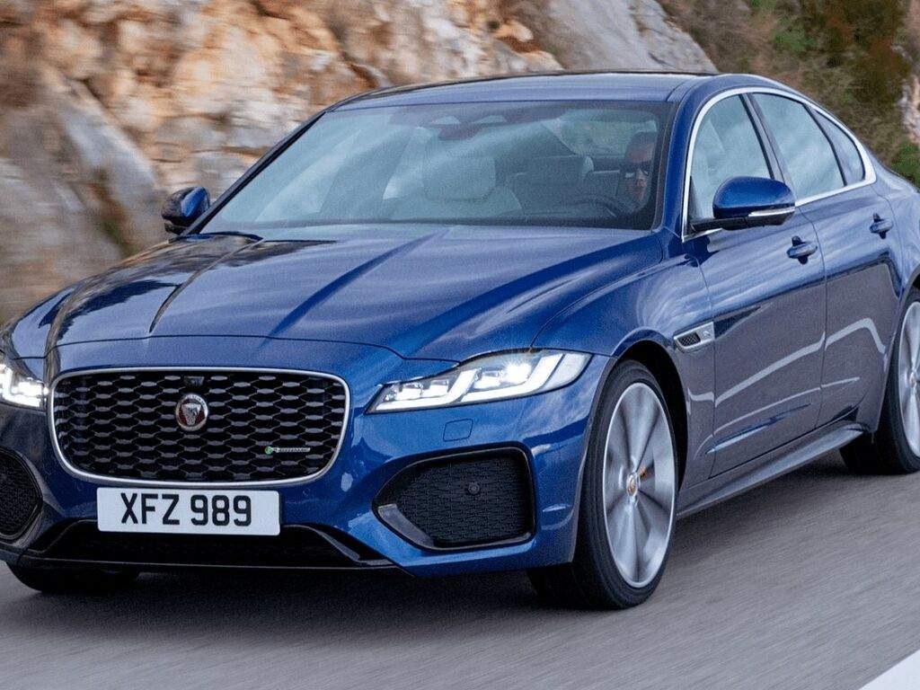 Bilmattor för Jaguar XF 2015 - 2024