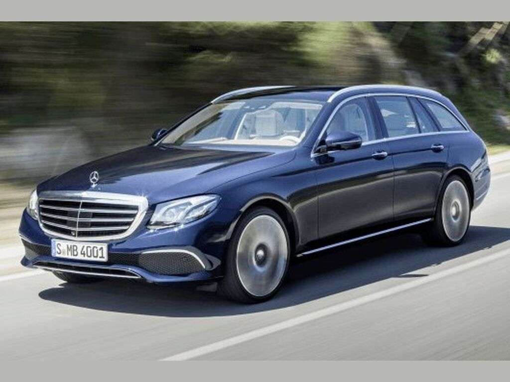 Bagagerumsmatta för Mercedes E-Klass W213/S213 2016 - 2023