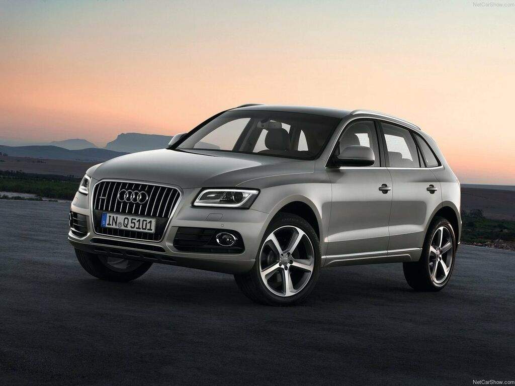 Bagagerumsmatta för Audi Q5 8R 2008 - 2017