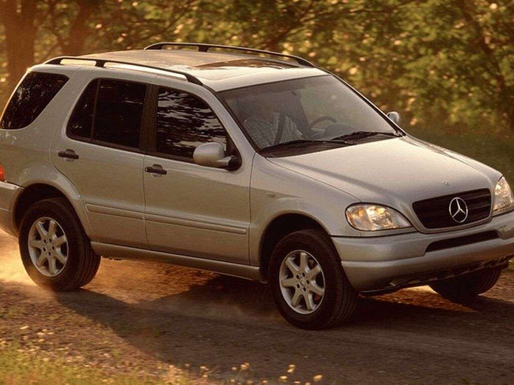 Bilmattor för Mercedes M-Klass W163 1997 - 2005