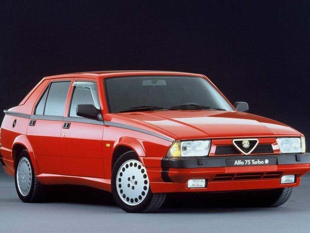 Bilmattor för Alfa Romeo 75 1985 - 1992