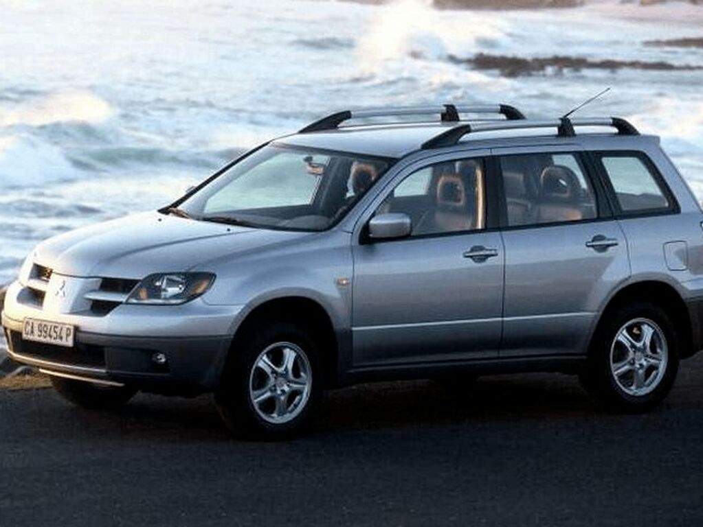 Bilmattor för Mitsubishi Outlander 2003 - 2007