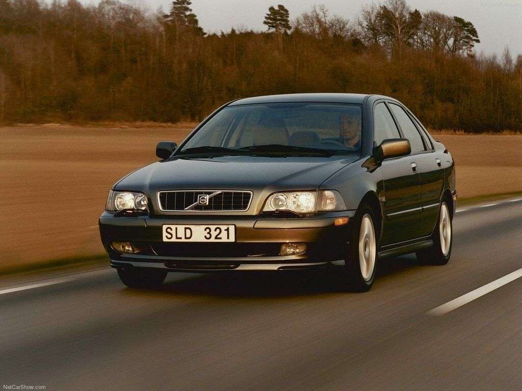 Bilmattor för Volvo S40/V40 2000 - 2004