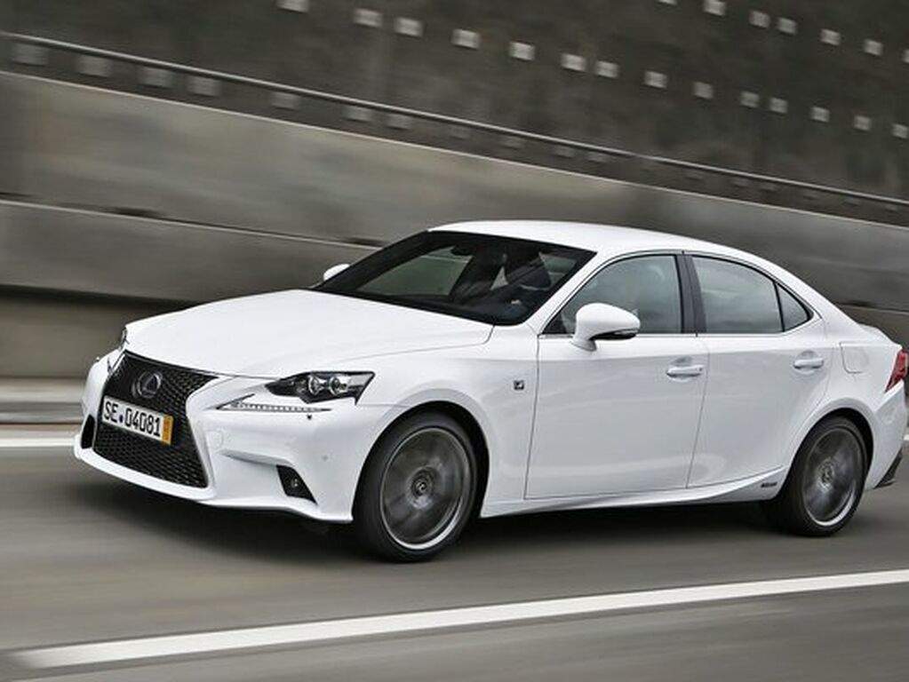 Bilmattor för Lexus IS 2013 - 2021