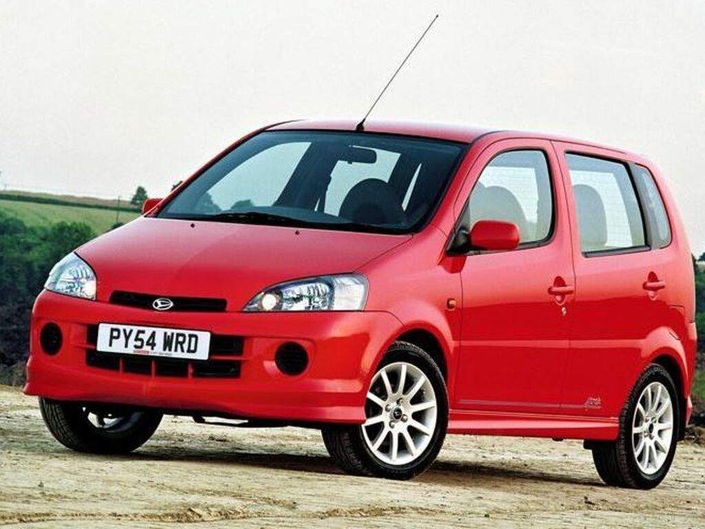 Bilmattor för Daihatsu YRV 2002 - 2005