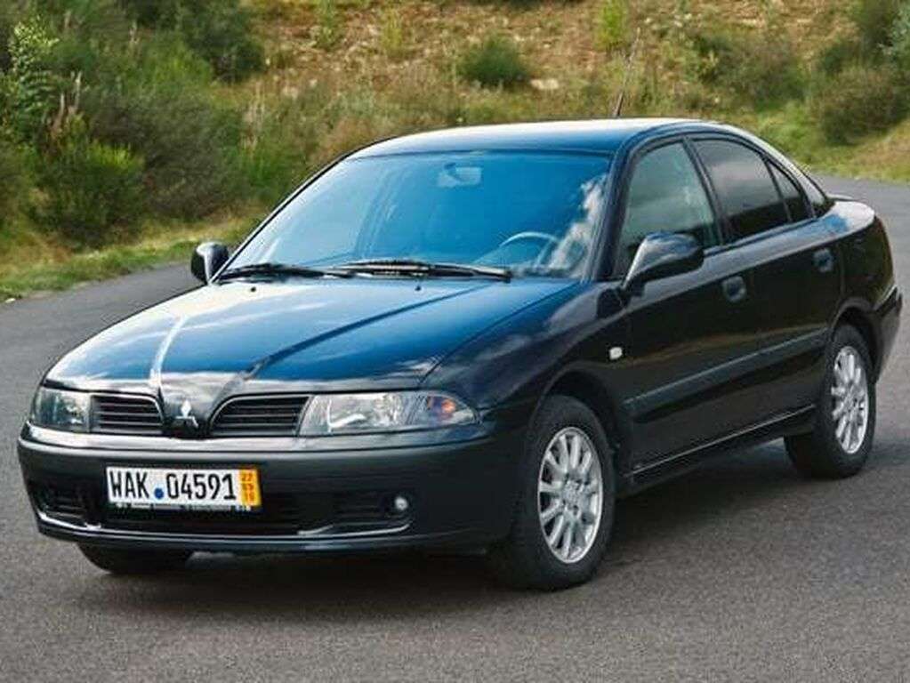 Bilmattor för Mitsubishi Carisma 1995 - 2001