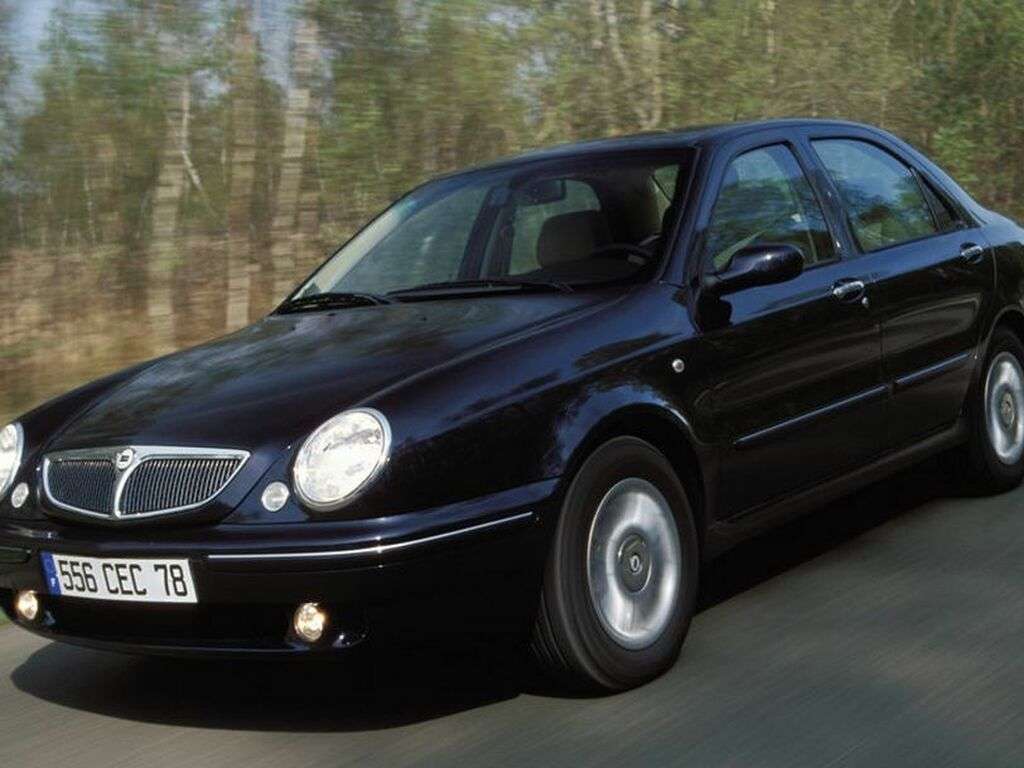 Bilmattor för Lancia Lybra 1999 - 2005