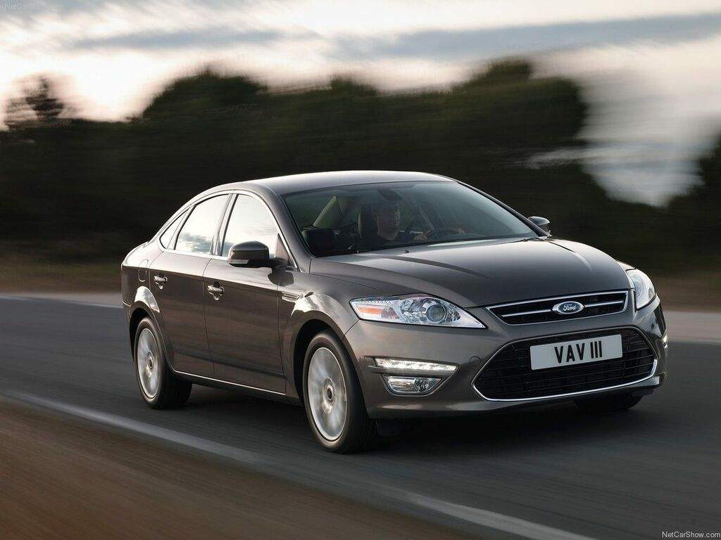 Bilmattor för Ford Mondeo 2013 - 2015