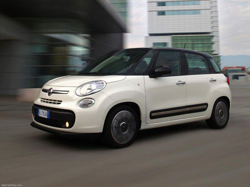 Bagagerumsmatta för Fiat 500L 2012 - 2017