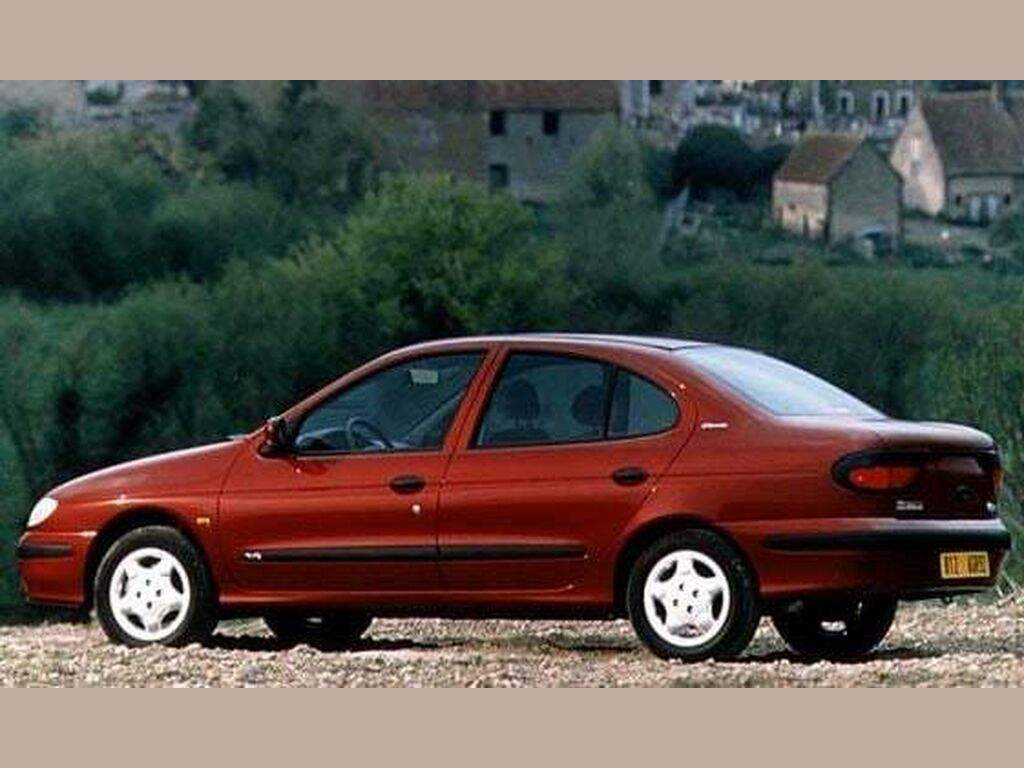 Bagagerumsmatta för Renault Megane 1996 - 2002