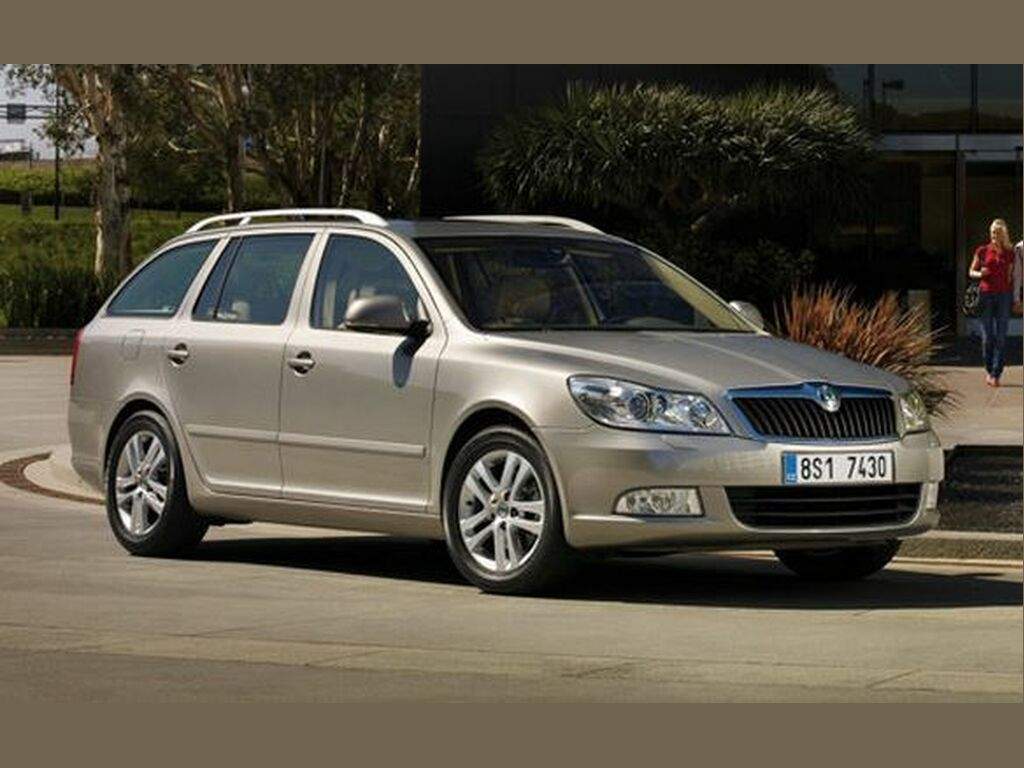 Bagagerumsmatta för Skoda Octavia 2009 - 2013