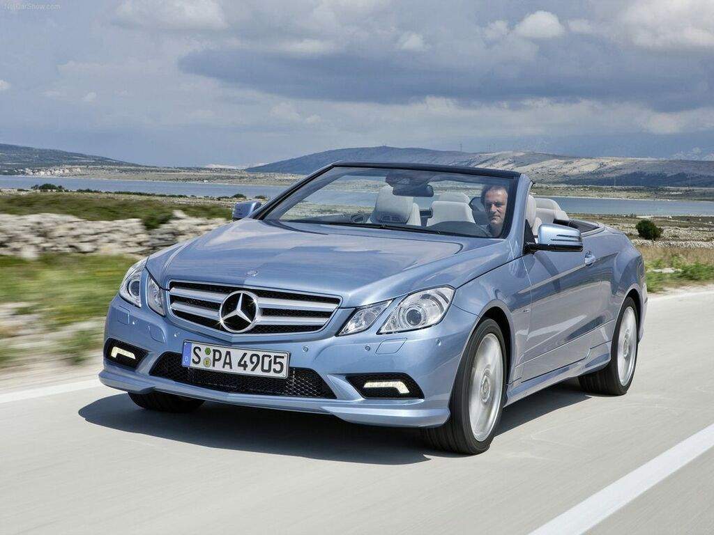 Bagagerumsmatta för Mercedes E-Klass A207/C207 2009 - 2013