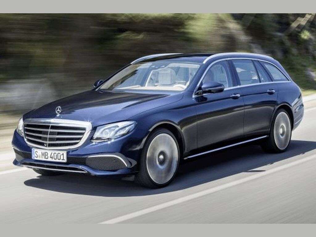 Bagagerumsmatta för Mercedes E-Klass W213/S213 2016 - 2023
