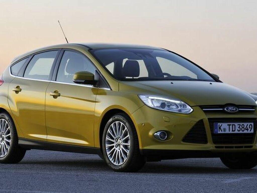 Bilmattor för Ford Focus 2011 - 2018