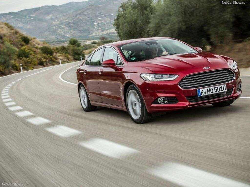 Bilmattor för Ford Mondeo 2015 - 2019