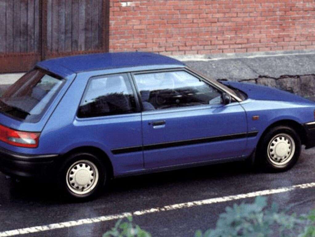 Bilmattor för Mazda 323 1994 - 1998