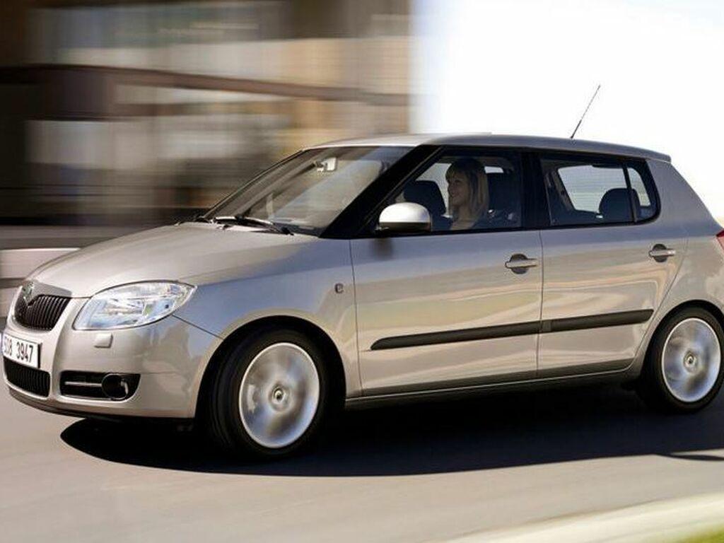 Bilmattor för Skoda Fabia 2007 - 2014