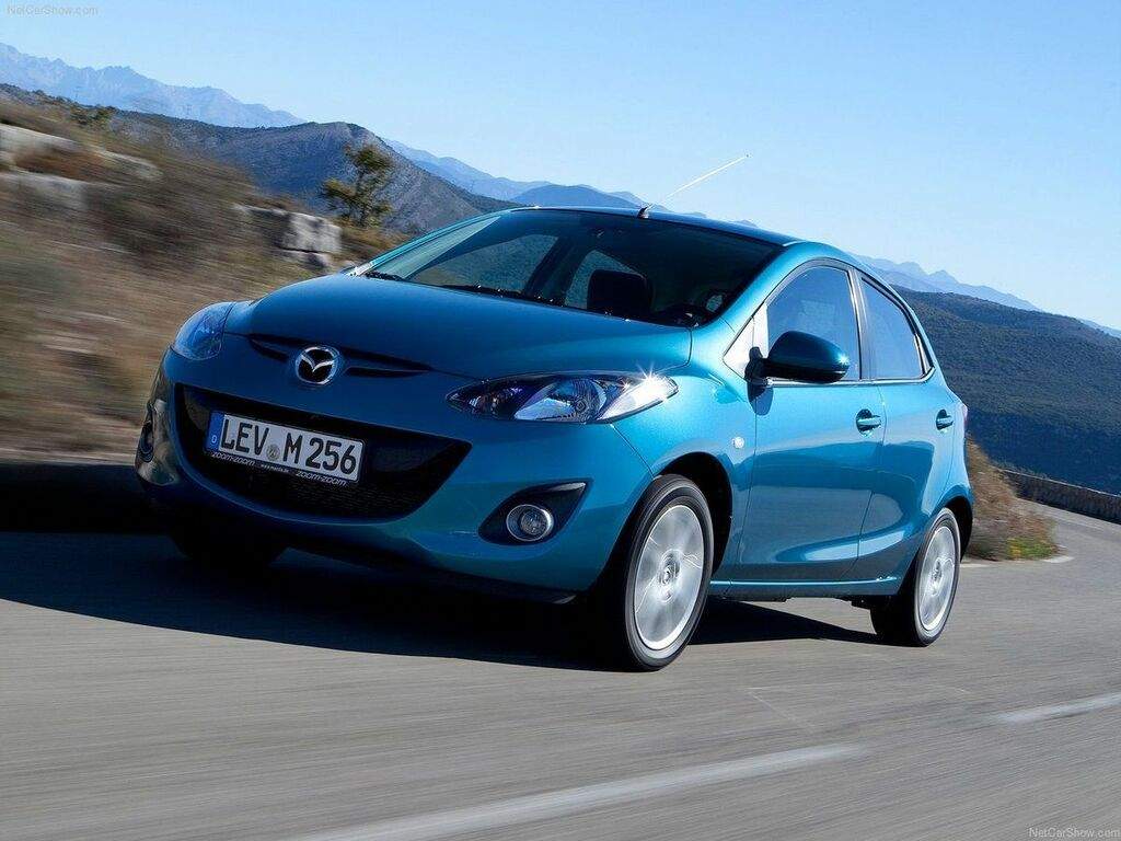 Bilmattor för Mazda 2 2007 - 2015