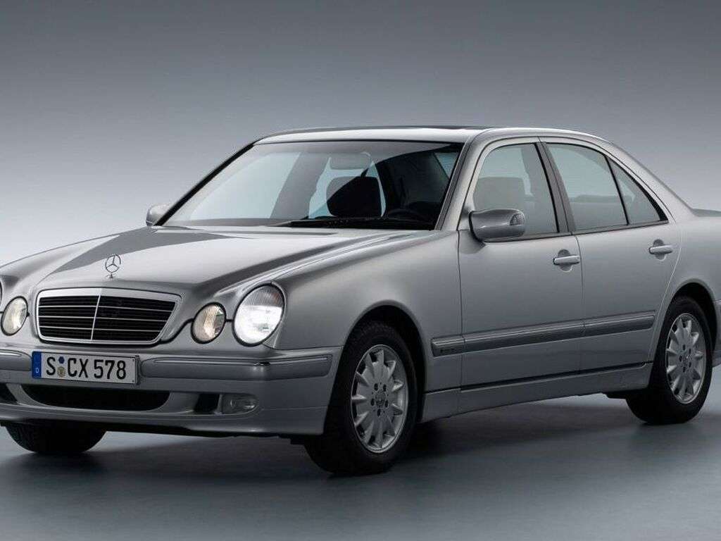 Bilmattor för Mercedes E-Klass W210/S210 1995 - 2002