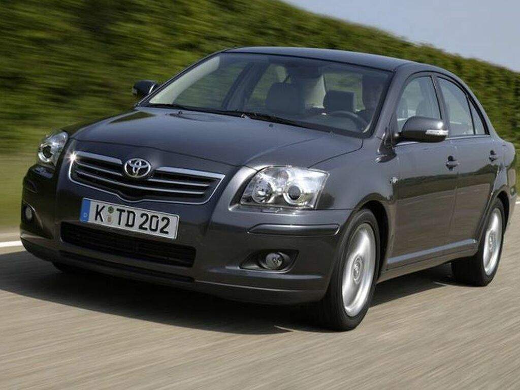 Bilmattor för Toyota Avensis 2003 - 2006