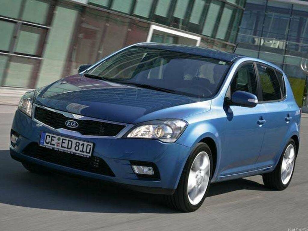 Bilmattor för Kia Ceed 2009 - 2012