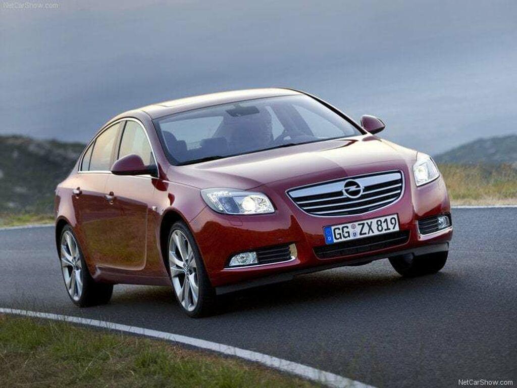 Bilmattor för Opel Insignia 2008 - 2013