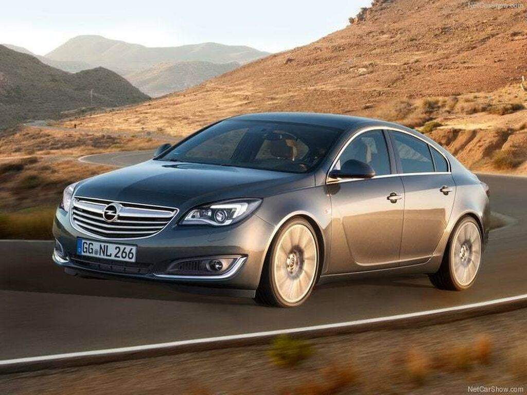Bilmattor för Opel Insignia 2013 - 2017