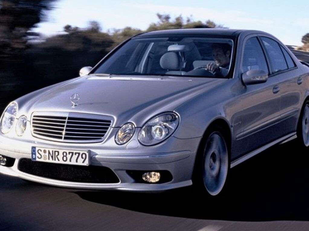 Bilmattor för Mercedes E-Klass W211/S211 2002 - 2009