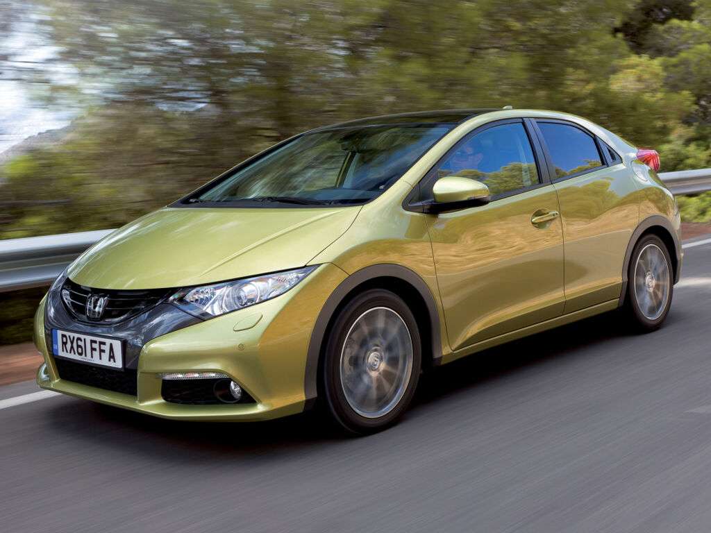Bilmattor för Honda Civic 2012 - 2017