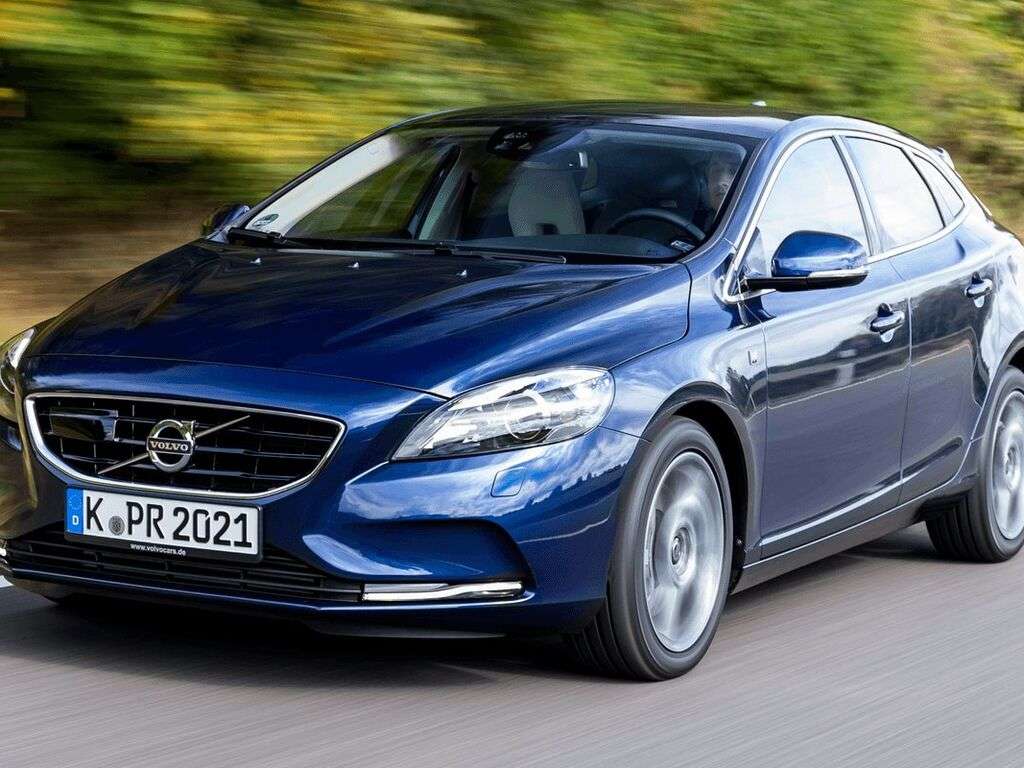 Bilmattor för Volvo V40 2012 - 2019
