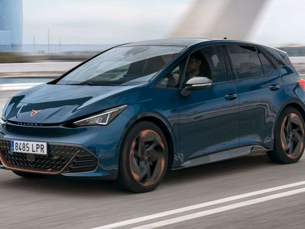 Bagagerumsmatta för Cupra Born 2021 - 2026