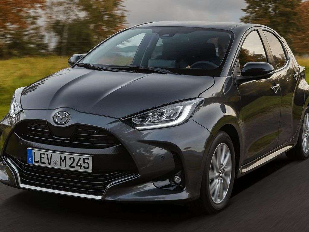 Bilmattor för Mazda 2 2022 - 2025