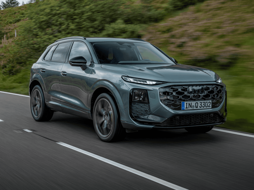 Bagagerumsmatta för Audi Q3 FJ 2025